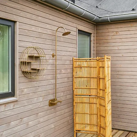 3 Bedroom Awesome In